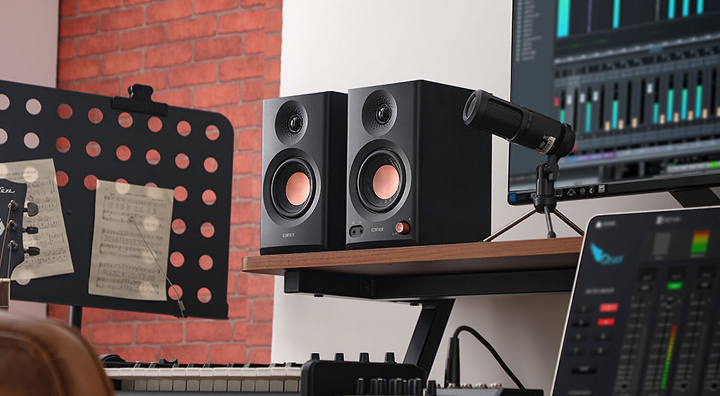 Parlantes Edifier MR3 de estudio negros bluetooth
